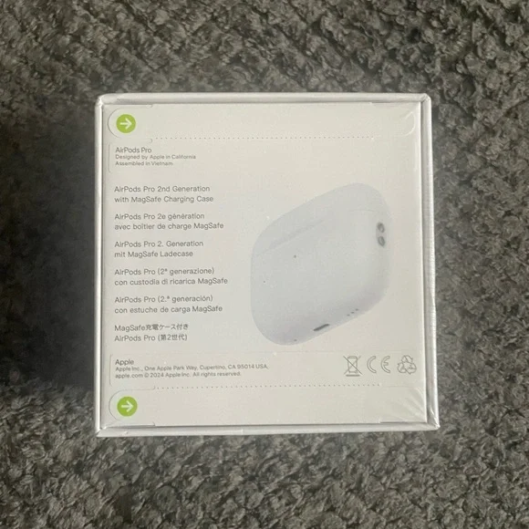 Apple, White